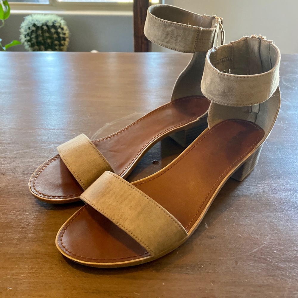 Rock & Candy Tassel Sandals
